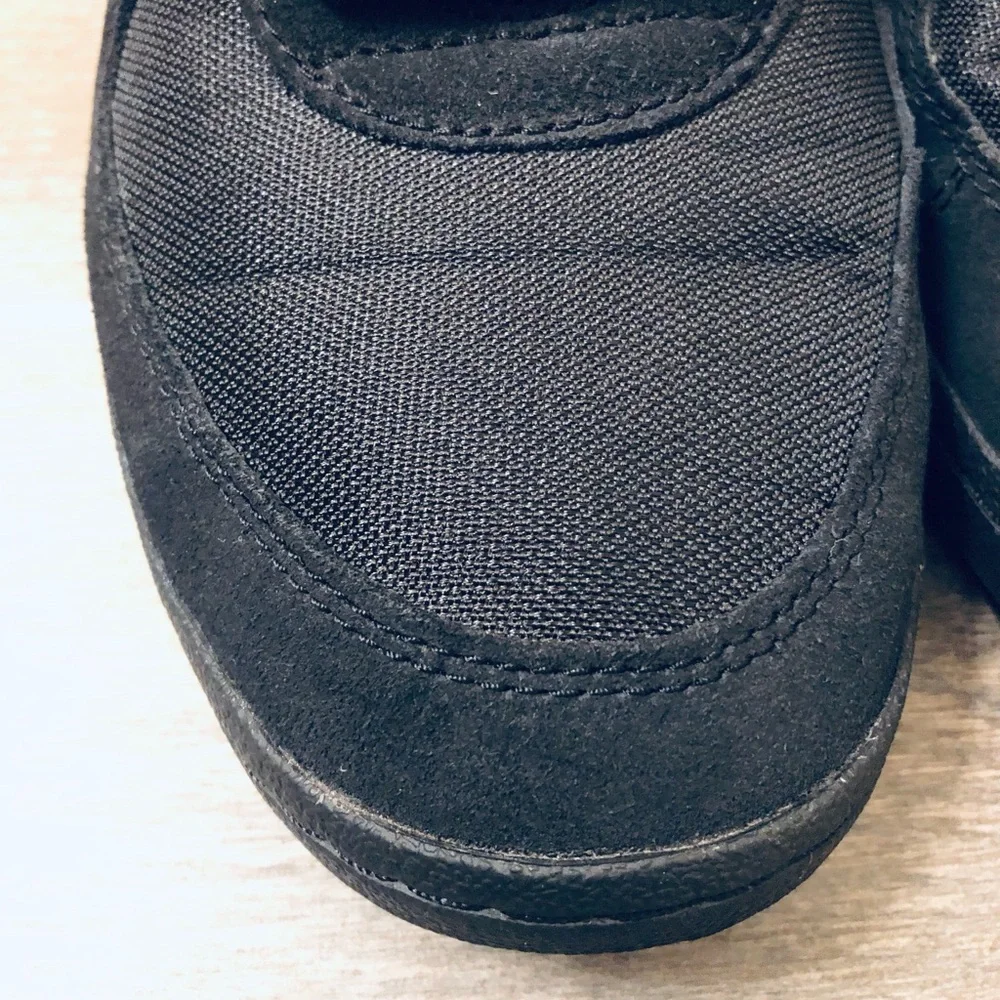 Nike Men’s Black Low-Top Sneakers with White Swoosh Field General 82 Size 12